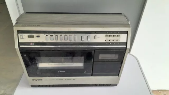 Vintage Sharp Vc-2300H Video Cassette Recorder Player Vhs Vcr Portable 1981