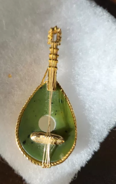 Vintage Brooch Pin  Mandolin Musical Instrument Gold Tone with stone inset