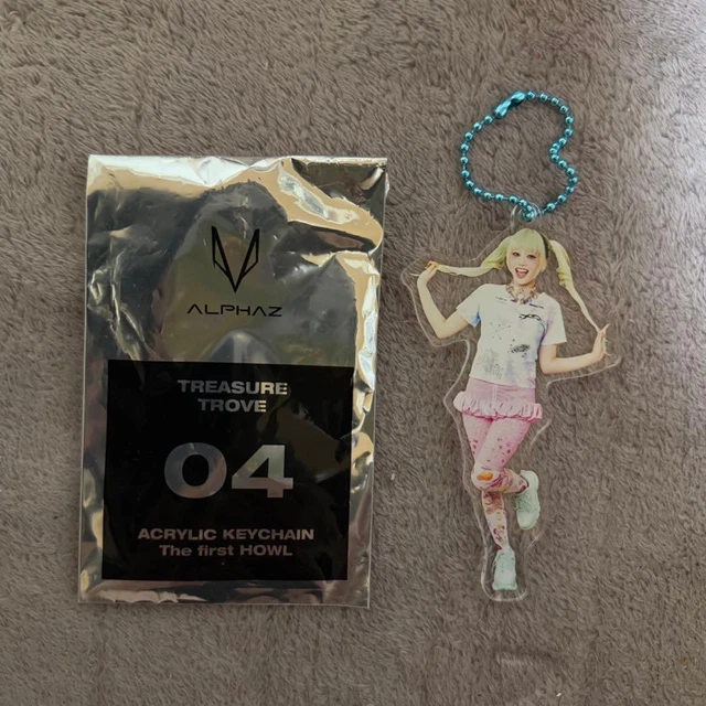 XG HINATA ACRYLIC Keychain Unused Compact Charm [Age 13+] EUR 113
