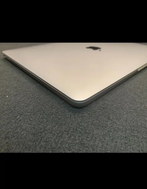 Apple MacBook Pro A1708 (2017) Laptop 13" i7 2.5Ghz CPU 16GB RAM 500GB SSD