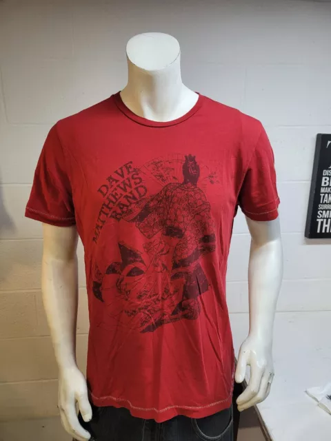 Dave Matthews Band large red t-shirt / we2060 r4 d24