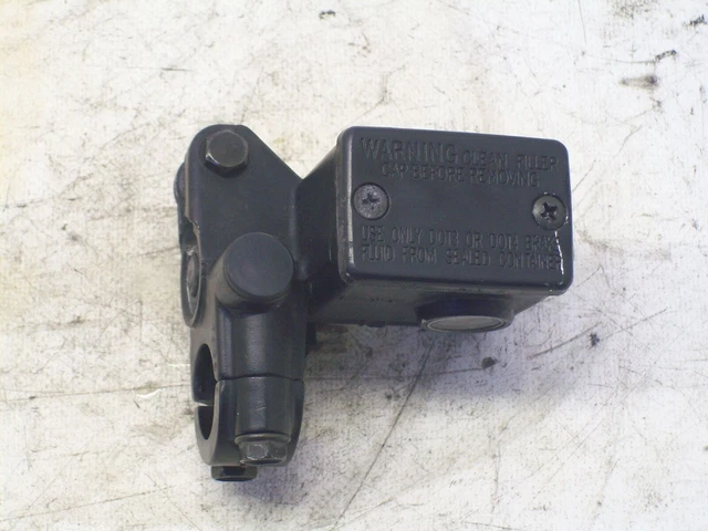 REAR BRAKE MASTER CYLINDER FOR SYM JOYMAX 250 I FROM 2008 (e38118)