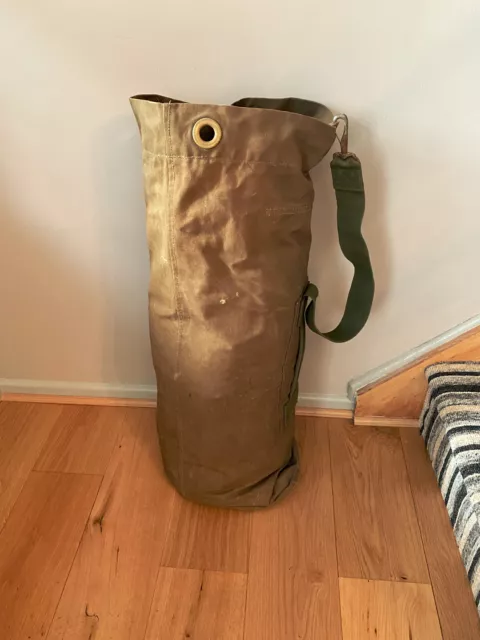 Genuine British Army Issue Vintage Heavy Duty Canvas Duffle Kit Bag 1989