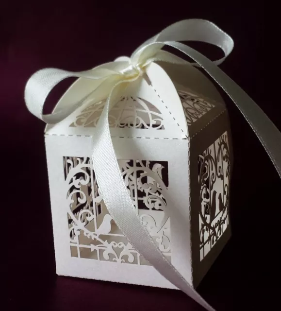 10/25/50/100/200 Laser Cut Favor Boxes Bombonierre Love Heart Wedding Gift Box