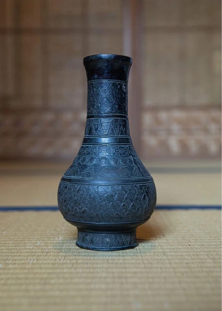 古銅 花入（中国-1850年頃） 古銅 花入（中国-1850年頃） 生け花花器