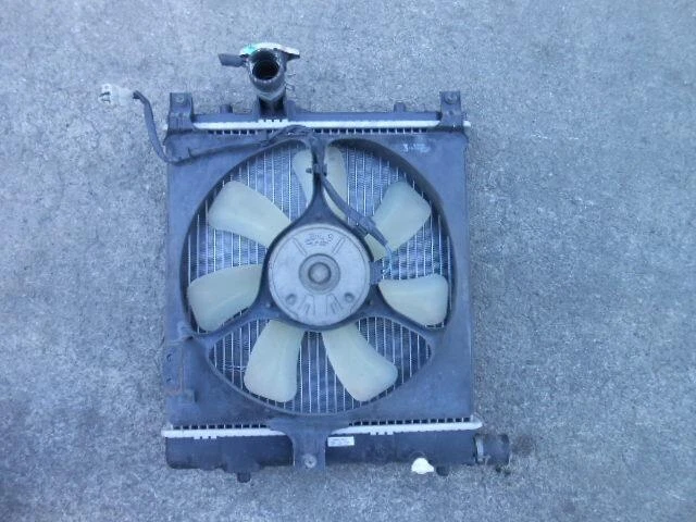 SUZUKI WAGON R 2001 TA-MC12S Radiatore 1770083G50 [usato] [PA6801188]