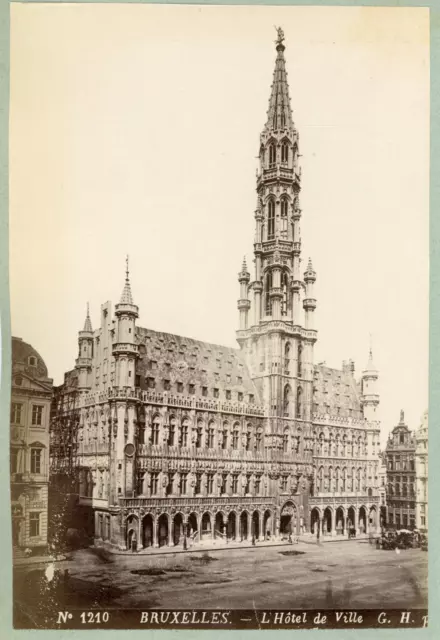Belgique, Bruxelles, Hôtel de Ville, ca.1880, vintage albumen print Vintage albu