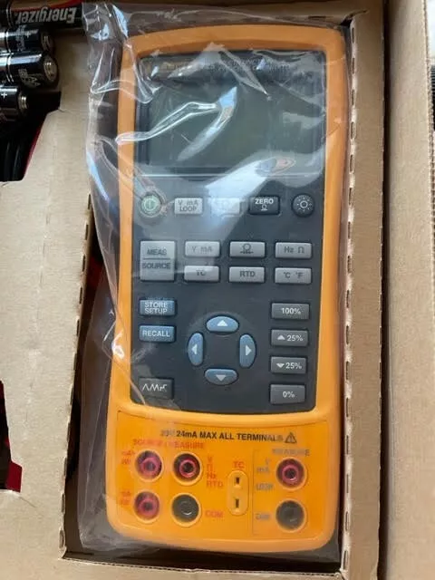 Calibratore di processo Fluke 725