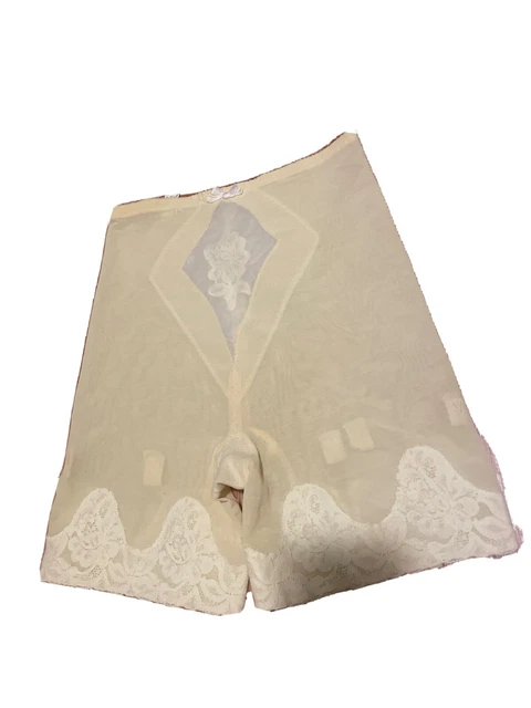 Vintage Nwot Hollywood Vassarette Girdle & Garter Yellow Medium Saks