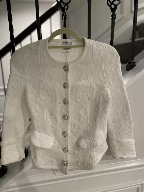 Chanel White Fitted Jacket Size 38