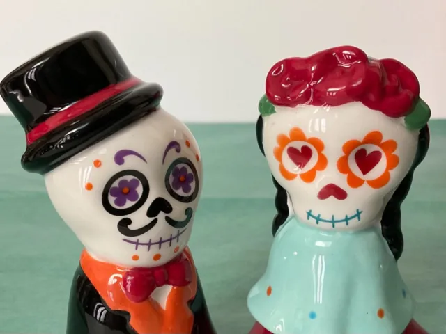 Day of the Dead Bride & Groom Wedding Salt & Pepper Shakers New in Box
