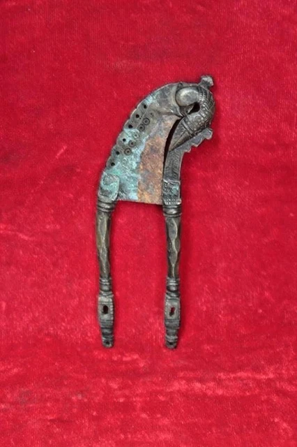 Brass Betel Nut Cutter Sarota Old Vintage Carved Decorative Collectible BH-28