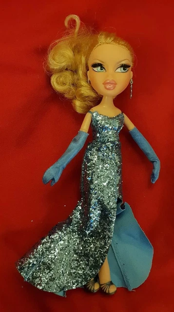 BRATZ THE MOVIE Cloe Doll With Glitter Dress & Long Gloves 5.99 - PicClick  UK