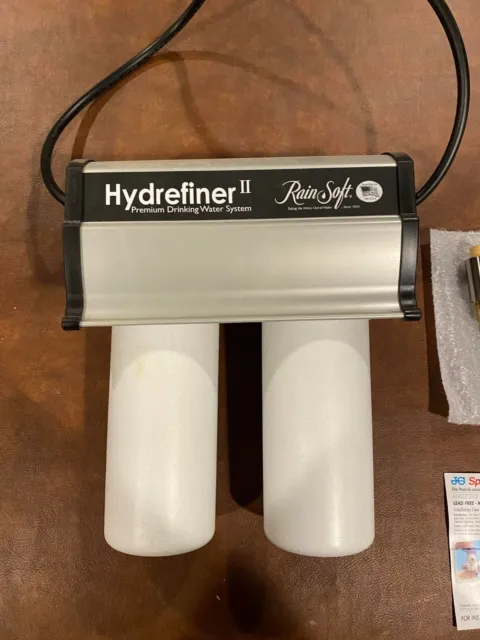 Sistema de filmador de agua Rainsoft Hydrefiner II con grifo de níquel
