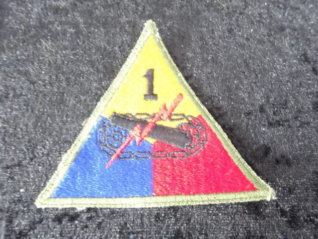 A8-07) US Army 1st Armored Division " OLD IRONSIDE "  Panzer Original WWII Patch