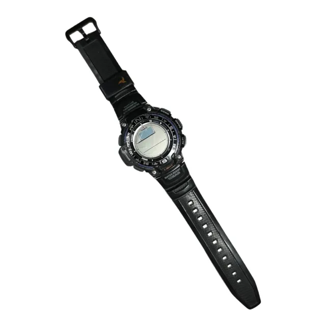 CASIO Men`s Watch SGW-1000 (3439) Triple Sensor Compass (NEEDS NEW BATTERY)