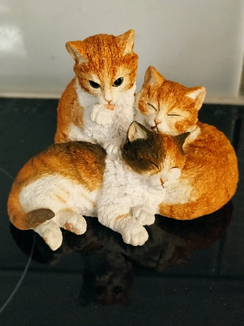 COUNTRY ARTISTS 3 GINGER KITTENS ORNAMENT approx 4.25" in length signed KS K SHE