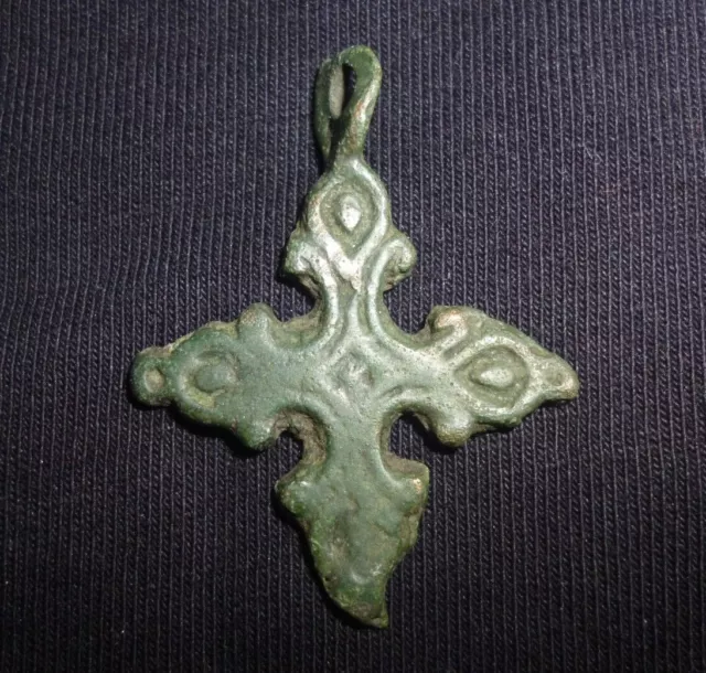 Medieval Viking CROSS - Bronze Amulet / Pendant - 8-10th Century AD    -484