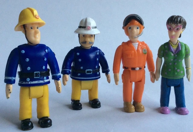 4X FIGURES - FIREMAN SAM/ STATION OFFICER STEELE/ DILYS PRICE/ TOM ...
