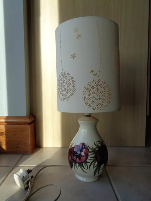 Moorcroft lamp white with purple flowers and crème shade