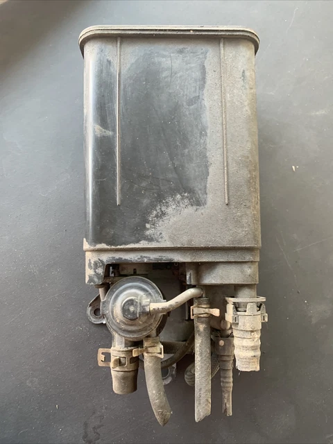 ✅ 2003 2004 Toyota Matrix Corolla Vapor Canister EVAP Charcoal 77740-02121 OEM