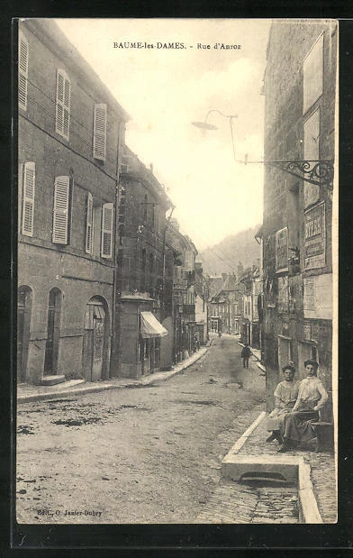 CPA Baume-les-Dames, Rue d´Anroz, vue de la rue