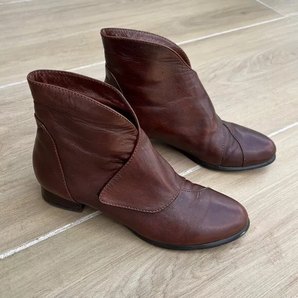 Everybody By BZ Moda Brown Leather Ankle Boots Size 38.5/8.5