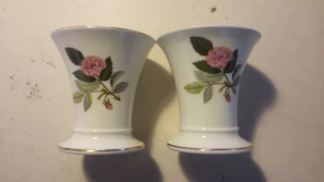 WEDGWOOD Hathaway Rose vase x 2 height 9cm England # RD73