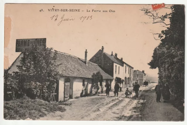 VITRY SUR SEINE - Val de Marne - CPA 94 - the goose farm - defect