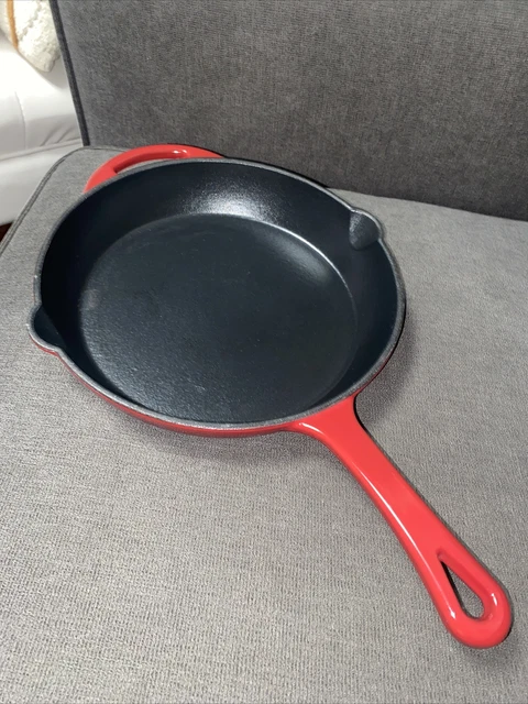 Threshold Red Enameled Cast Iron Skillet Pan 10” Clean Pot Frying Pan Excellent