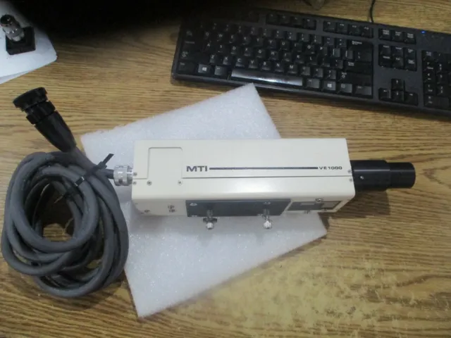 Dage-MTI Model: 104101-01 Microsope Camera with Controller.  VE 1000  <