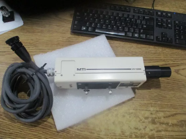 Dage-MTI Model: 104101-01 Microsope Camera with Controller. VE 1000 < Dage-MTI Model: 104101-01 Microsope Camera with Controller. VE 1000 <