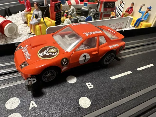 Carrera Servo 140 Porsche 924 - V1 Jägermeister TOP