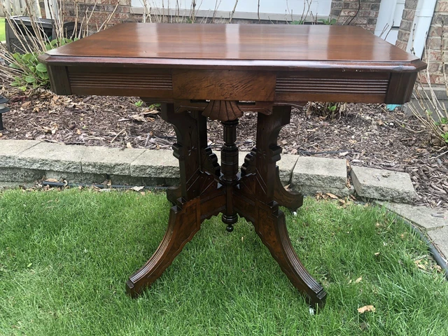 Antique Victorian Wood Parlor Table Antique Victorian Wood Parlor Table