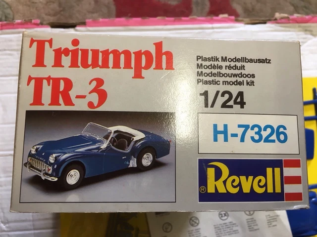 TRIUMPH TR3 1/24スケールモデルキット Triumph TR-3 1/24 Revell 未組立キット - メルカリ