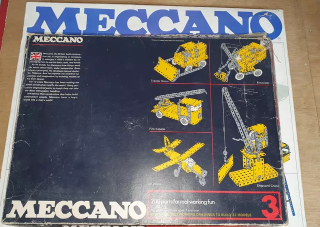 2 Meccano Sets No 3 and No 4 Motorised 1970s Vintage Construction (incomplete)