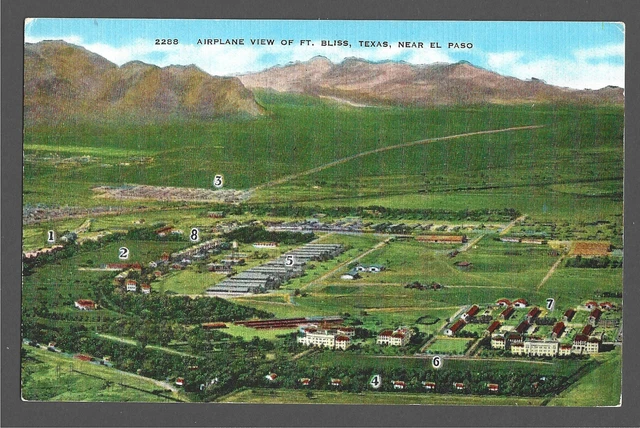 Vintage Linen Postcard (0212) - AIRPLANE VIEW OF FORT BLISS - EL PASO, TEXAS