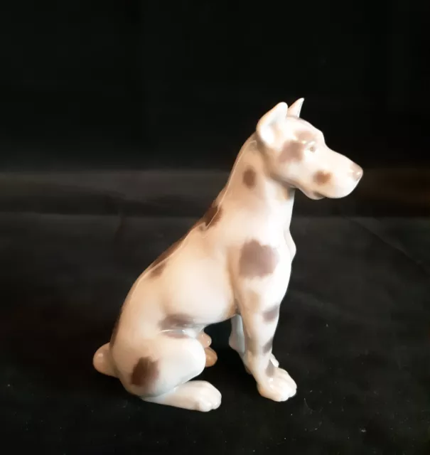 B & G Royal Copenhagen Porzellan Figur  Hund Dogge