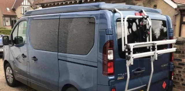 Vivaro shop bike rack