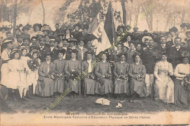 CPA 58000 NEVERS Ecole municipale éducation physique de Gênes Italie 1909