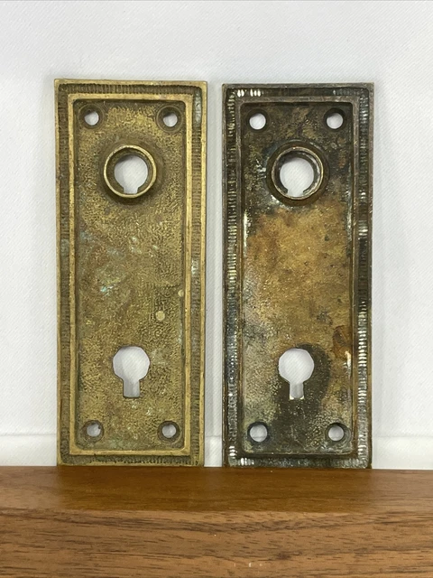Antique Vtg Door Knob Back Plate Set 2 Brass Mission Arts & Crafts Keyhole 4.25"