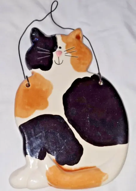 Calico Cat Hanging Plaque - August Ceramics, New England 4 x 7"