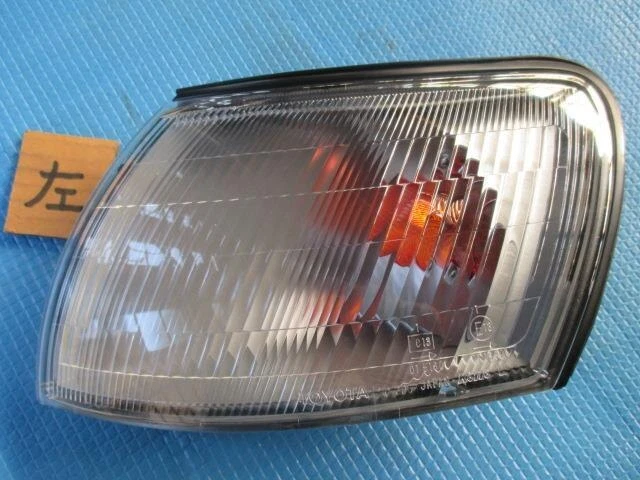TOYOTA Caldina 2001 Luce marcatore lato sinistro 8152021020 [Usato] [PA54687400]