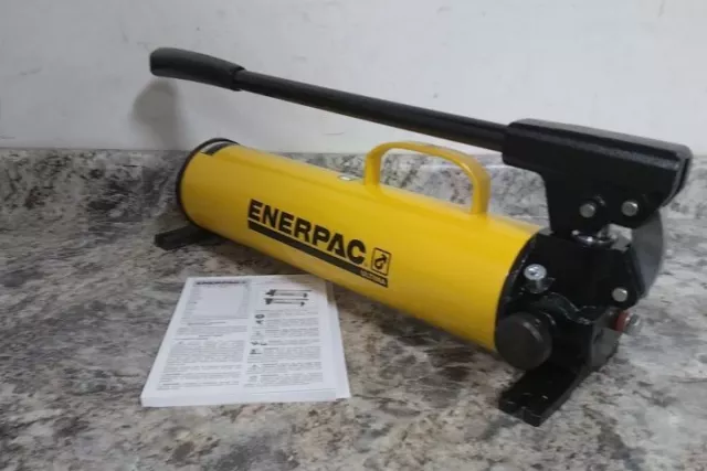 Enerpac P80 3/8 In NPT Port Size 134 Cu In Res Cap 2 Stage Hydraulic Hand Pump