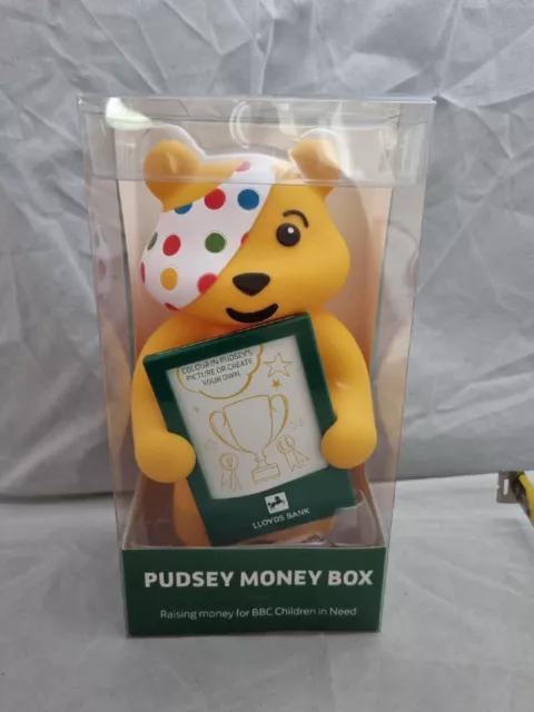 BBC Bambini IN Need Orso 20.3cm Figura Soldi Scatola Lloyds Banca Esclusivo New