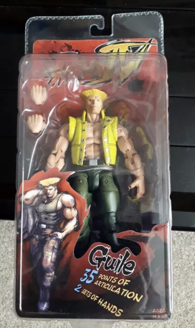 Street Fighter 4 Guile in Charlie Costume - NECA Comicon 2009 EXCLUSIVE :  : Toys