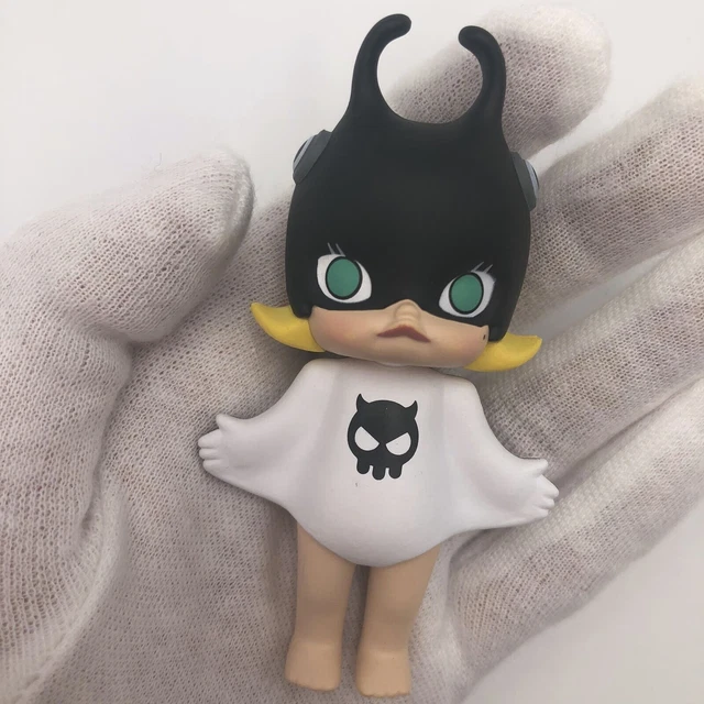 POP MART KENNYSWORK Ocean Molly Mini Figure Designer Toy Art Figurine Devil Fish