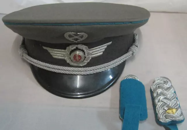 NVA  Schirmmütze Flieger  Gr. 56  NVA Uniform Fasching NVA Schulterstücke Major