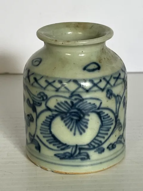 antique chinese porcelain blue and white ink bottle