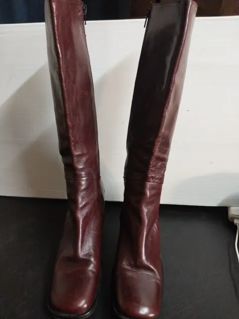 Vero Cuoio Made in Italy Womens Zippered Riding Boots Brown size 41~10.5 US